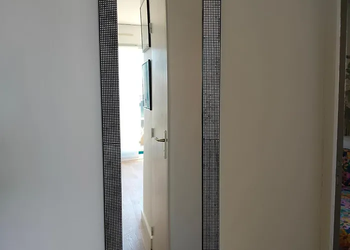 Proche Et Centre, Calme, 4 Pers *